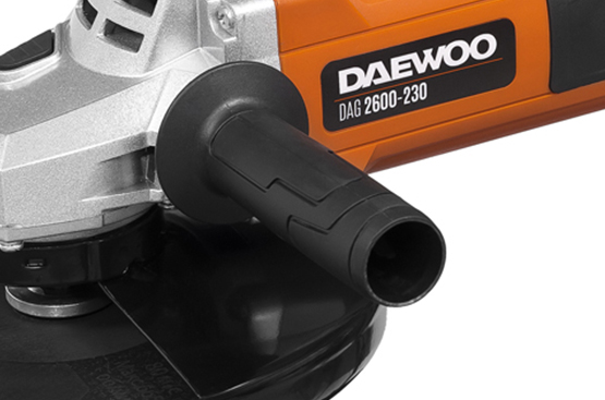 Кнопка фиксации шпинделя